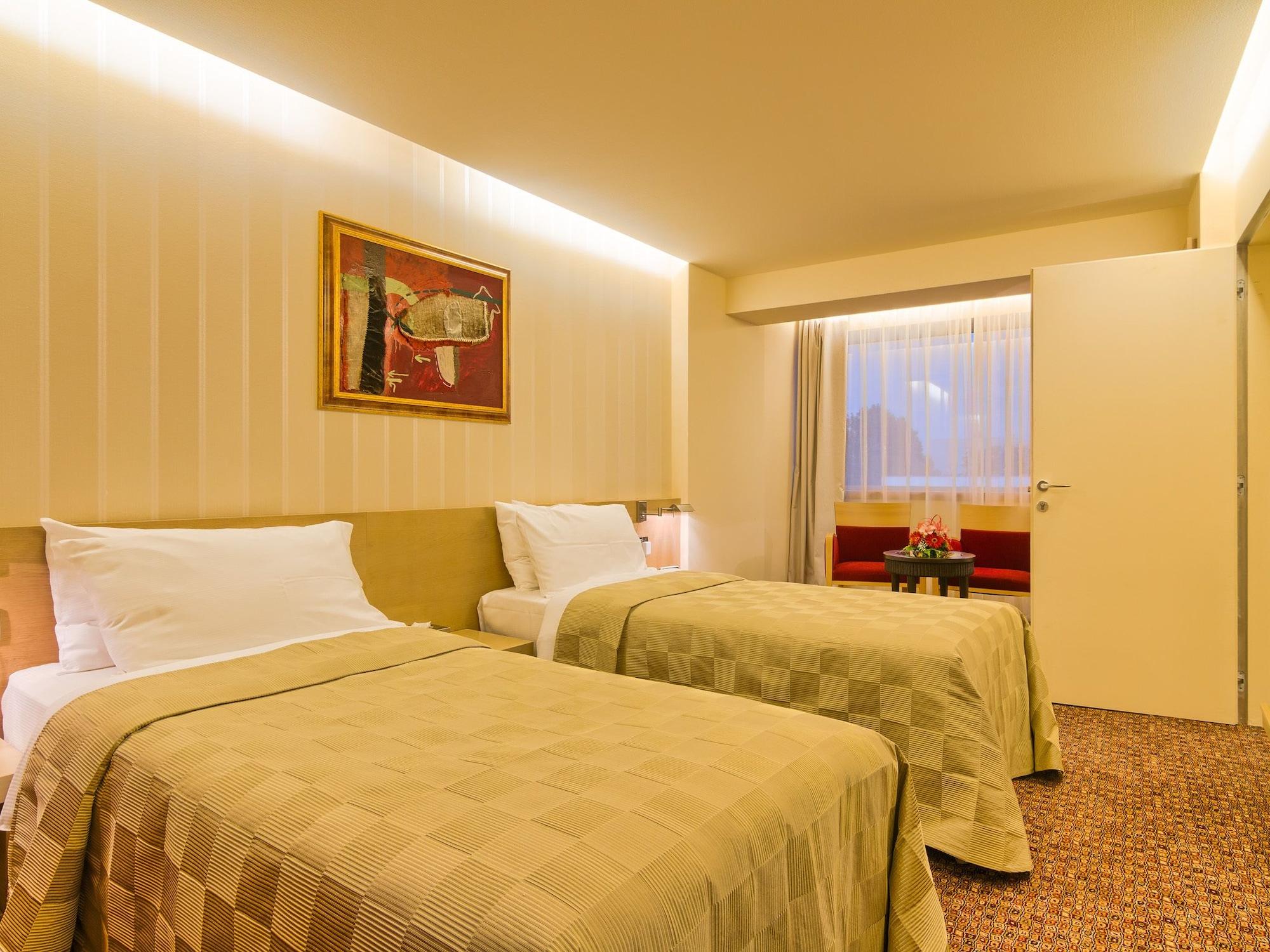 Vega Hotel Mamaia Extérieur photo