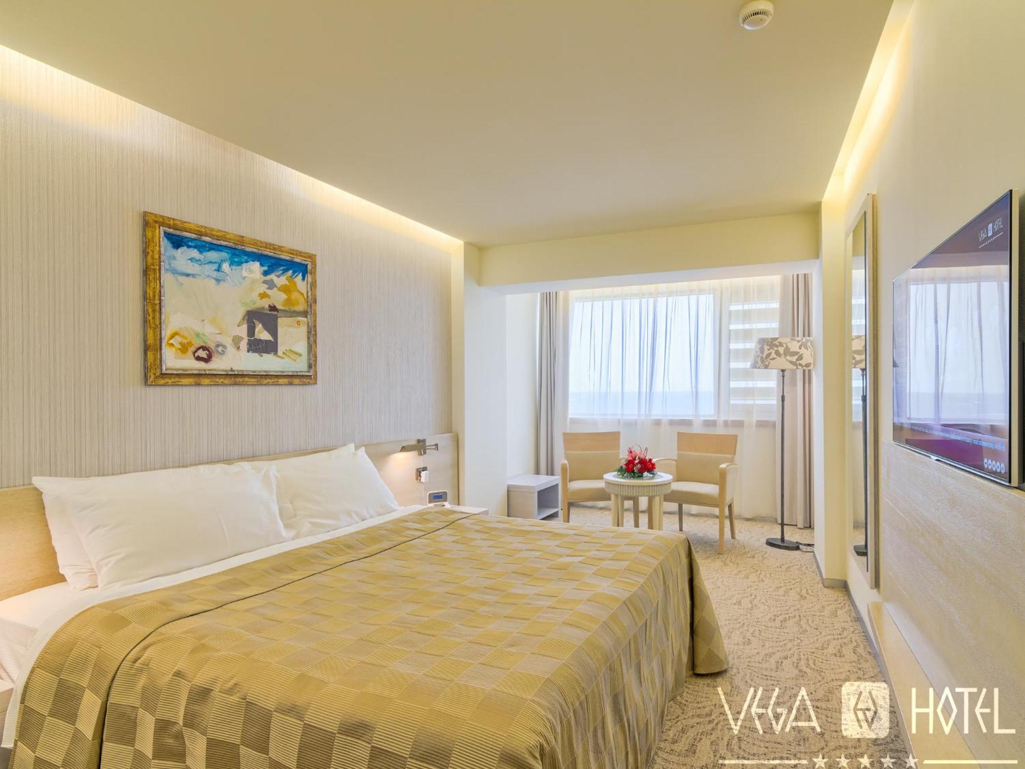 Vega Hotel Mamaia Extérieur photo Deluxe Room